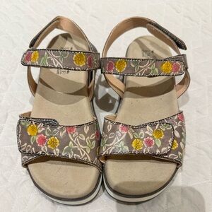 Spring Step L'Artiste Women's Clara Ankle Strap Sandal Brand New